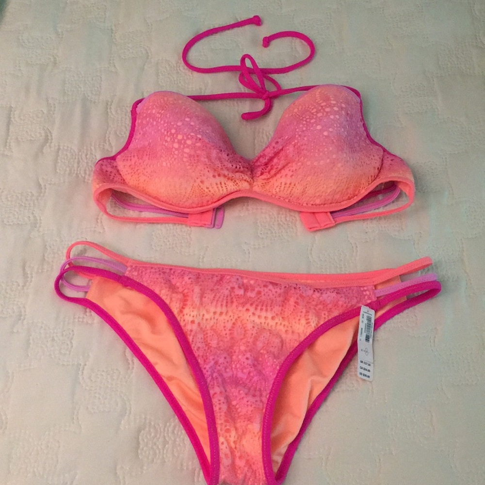 Victoria Secret Hot Tropic bikini